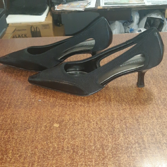 Liz Claiborne size 9 1/2m shoes - Picture 2 of 4